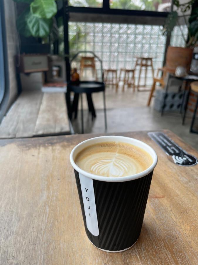 Albergue Yoji House And Cafe Ban Wiang Exterior foto