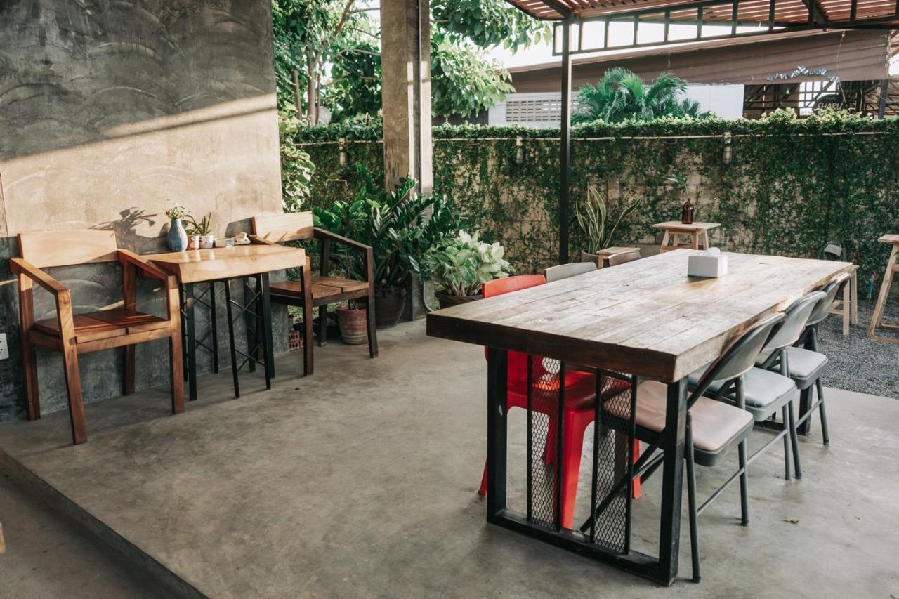 Albergue Yoji House And Cafe Ban Wiang Exterior foto